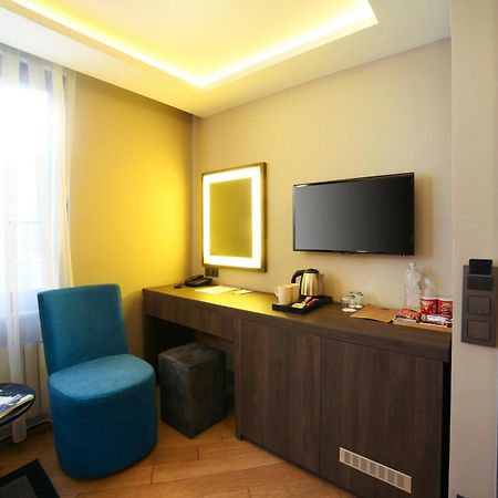 The Capital Suites Истанбул Екстериор снимка