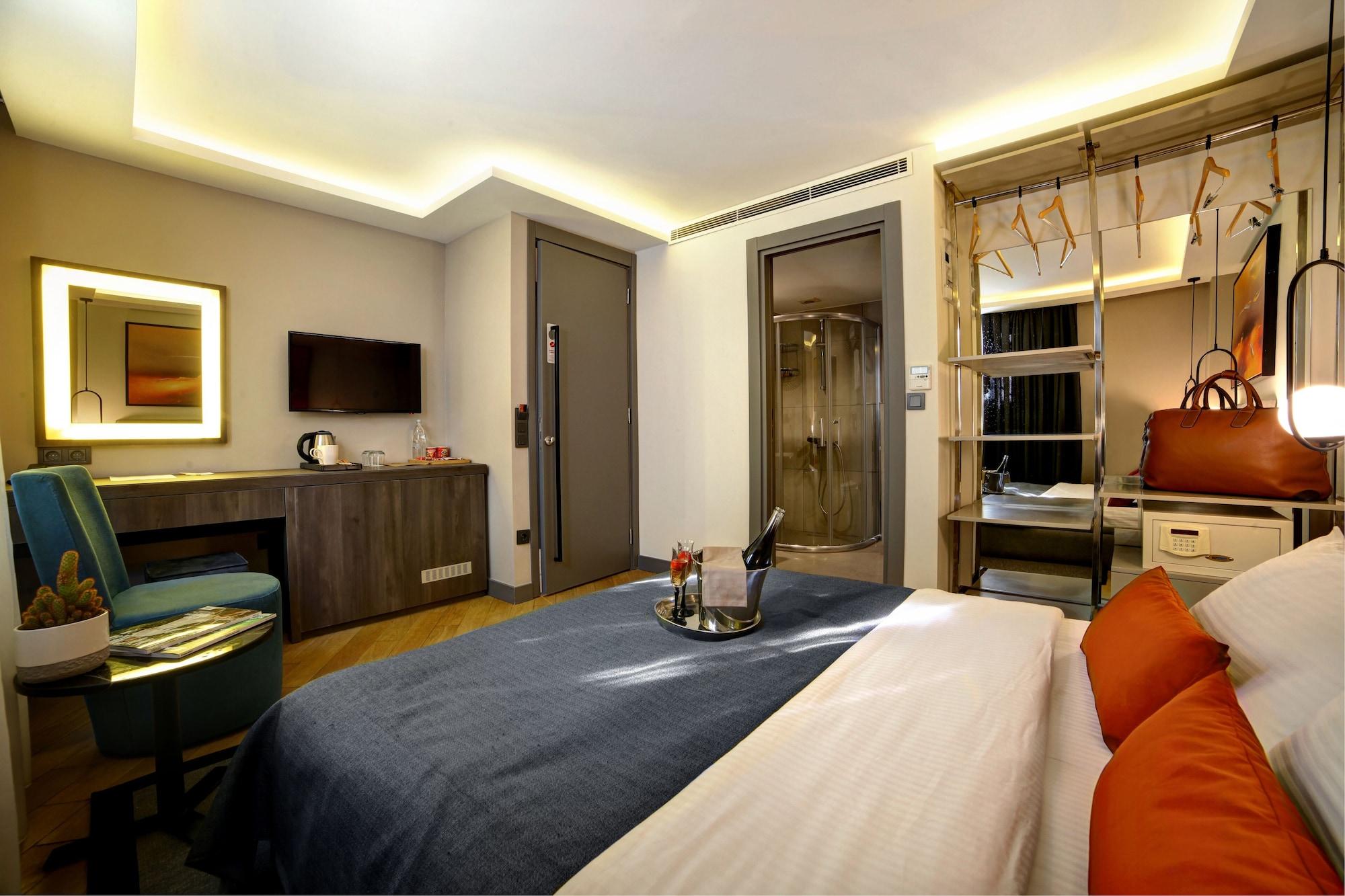 The Capital Suites Истанбул Екстериор снимка