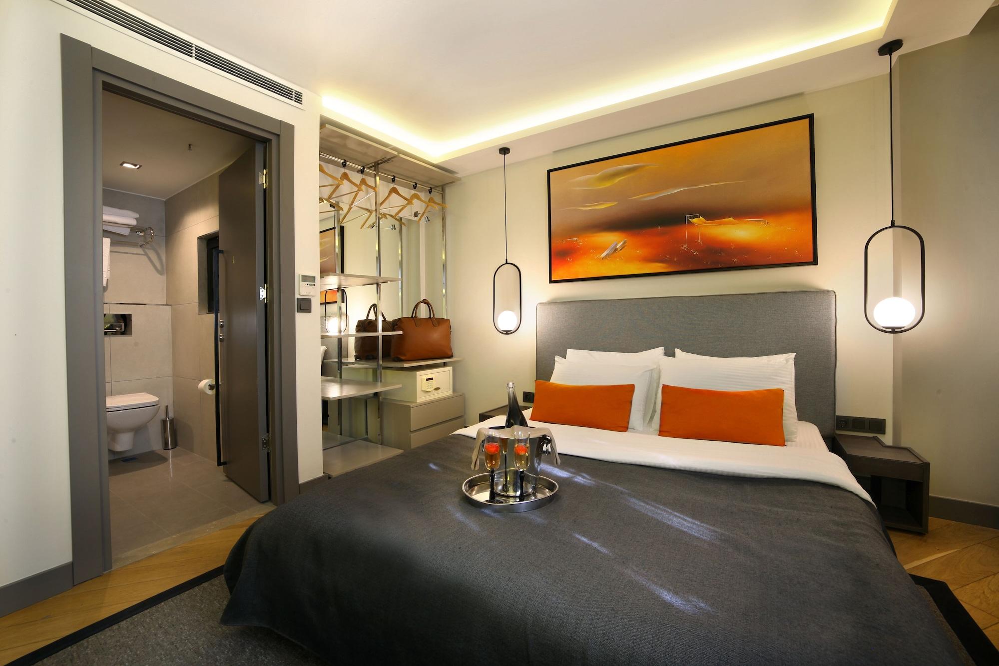 The Capital Suites Истанбул Екстериор снимка