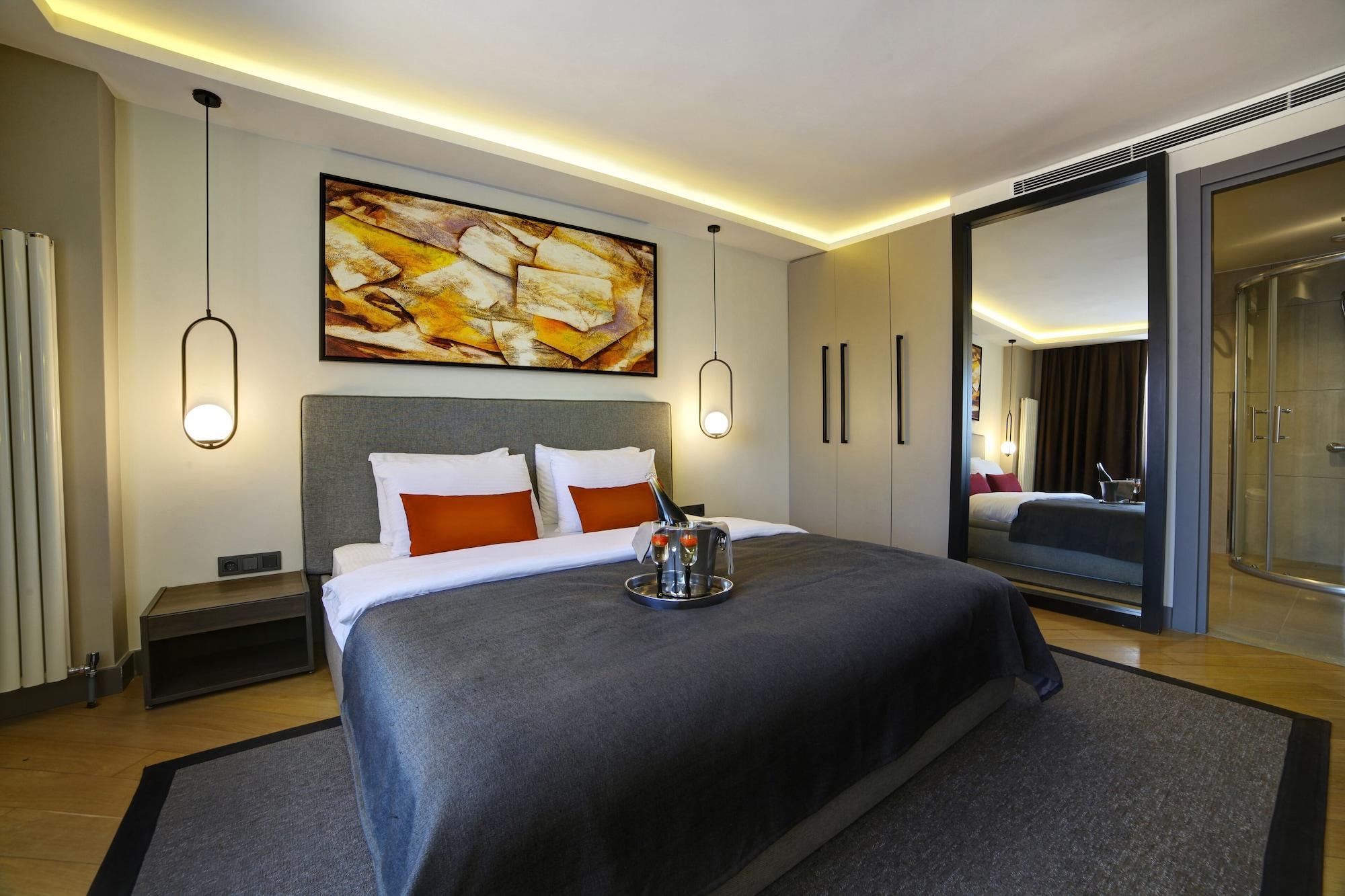 The Capital Suites Истанбул Екстериор снимка