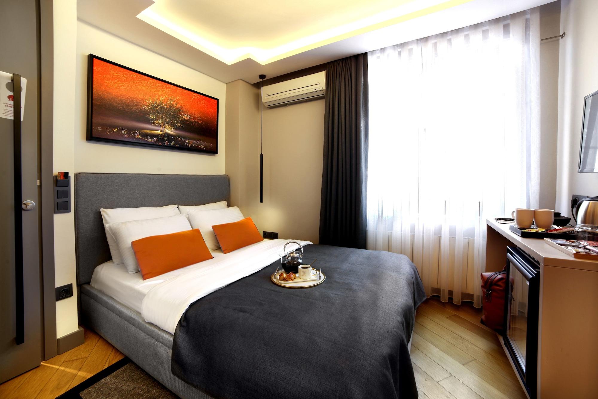 The Capital Suites Истанбул Екстериор снимка