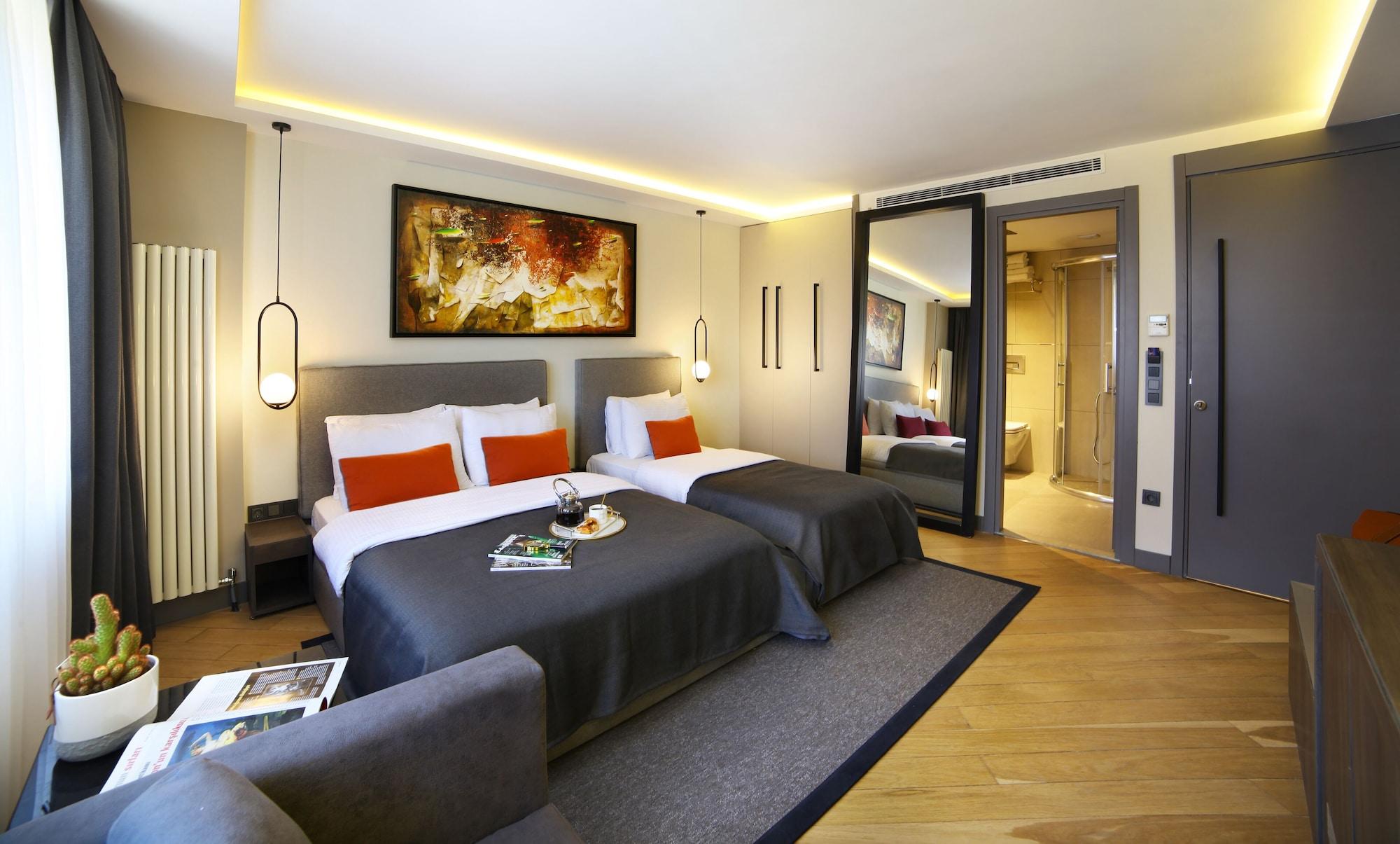 The Capital Suites Истанбул Екстериор снимка
