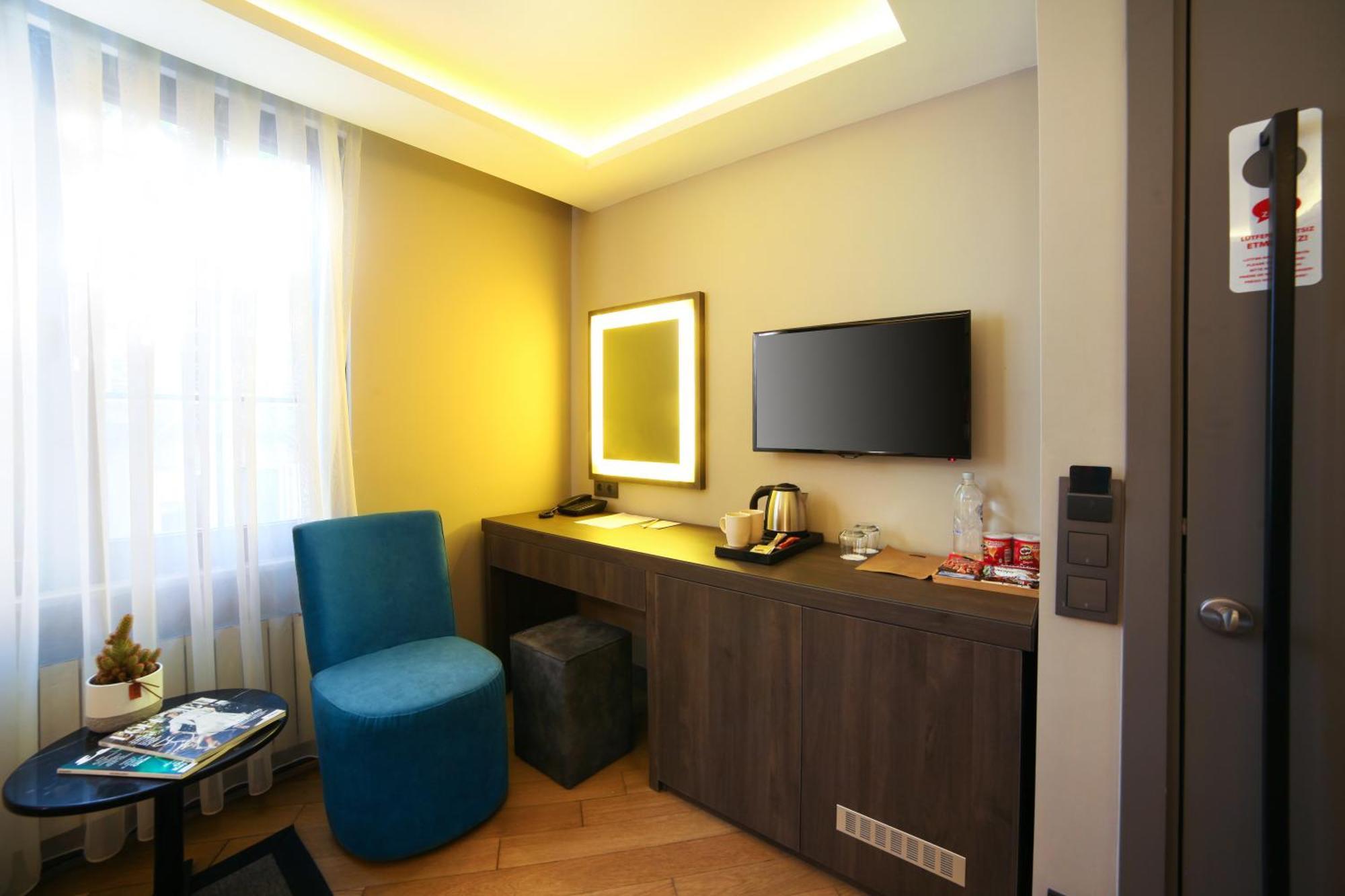 The Capital Suites Истанбул Екстериор снимка